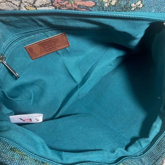 America & Beyond Faux Fur Tapestry Convertible Clutch Teal Cross Body Purse - Picture 6 of 6